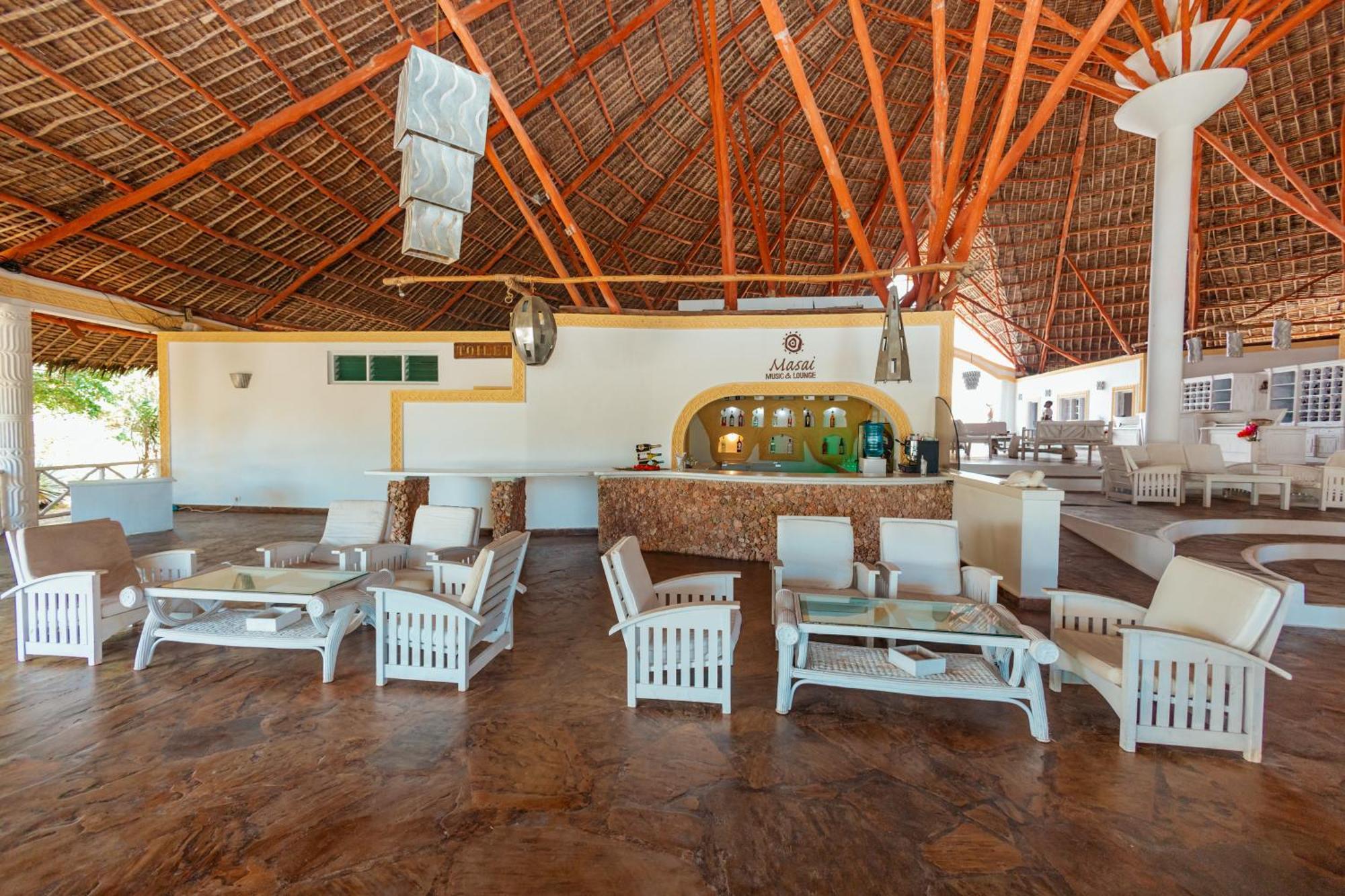 Twiga Beach Resort ワタム エクステリア 写真