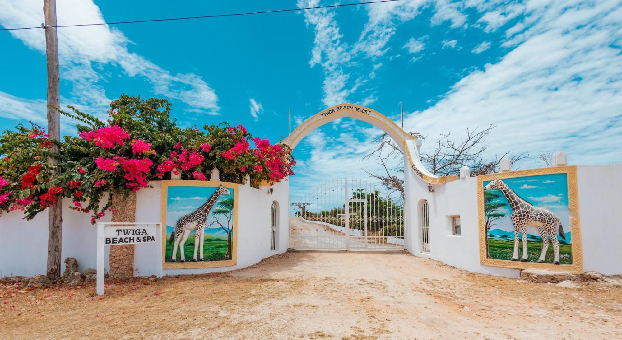 Twiga Beach Resort ワタム エクステリア 写真